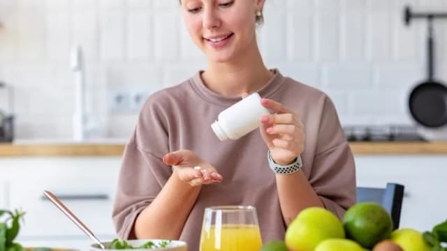 Jak łączyć suplementy, aby uniknąć negatywnych interakcji i zwiększyć wchłanianie