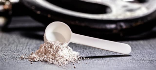 Jak zażywać kreatynę, aby maksymalnie zwiększyć efekty treningu